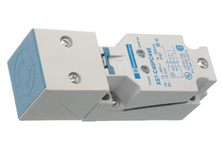 พร็อกซิมิตี้สวิตซ์ แบบทรงสี่เหลี่ยมตรวจจับโลหะ รุ่น XS7C4O พร็อกซิมิตี้สวิตซ์ แบบทรงสี่เหลี่ยมตรวจจับโลหะ รุ่น XS7C4O